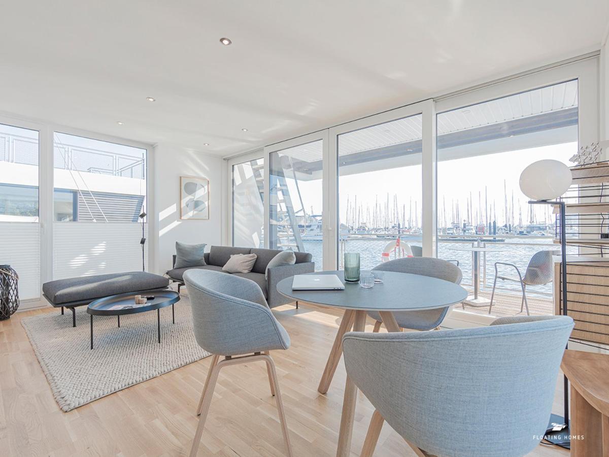 Hausboot 14 Willkommen an Bord Urlaub in der 1 Reihe mit traumhaftem Blick auf die Kieler Förde Laboe Exterior foto