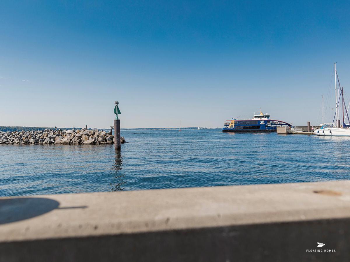Hausboot 14 Willkommen an Bord Urlaub in der 1 Reihe mit traumhaftem Blick auf die Kieler Förde Laboe Exterior foto